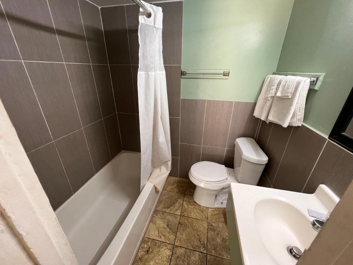 Town & Country Motel 수시티 외부 사진